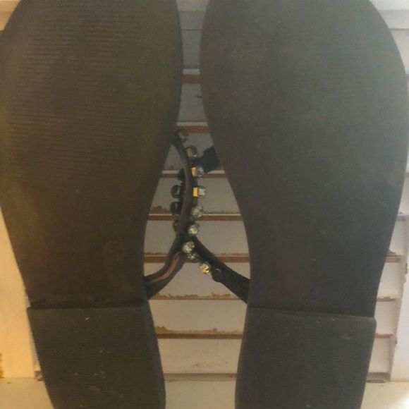 Black leather rhinestone size 6 sandal - Picture 4 of 8